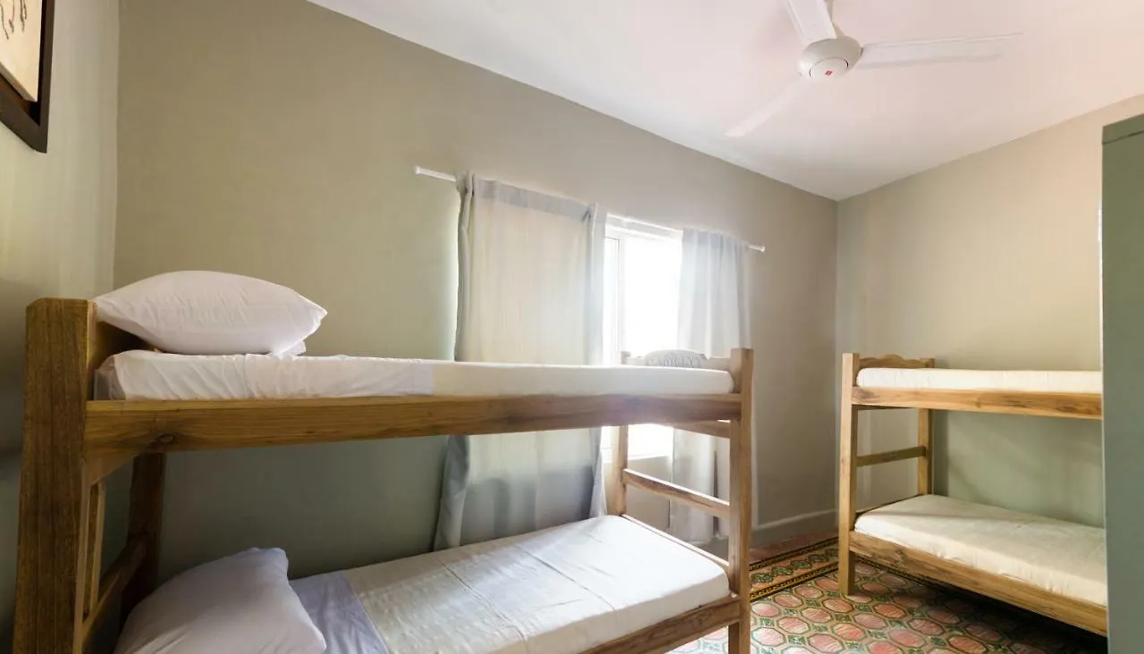 Tortugas B&B Cartagena 2*,  Kolombiya